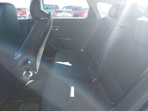 New 2026 Kia K4 EX image 15