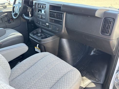 New 2024 Chevrolet Express 3500 w/ Power Convenience Package image 23