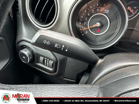 Used 2022 Jeep Wrangler Sport AWD/4WD image 18
