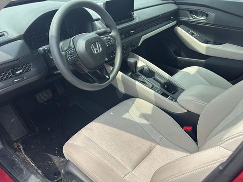 Used 2024 Honda Accord EX image 11