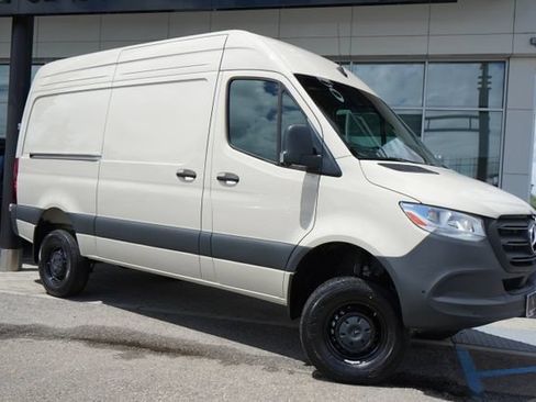 New 2025 Mercedes-Benz Sprinter 2500 image 1