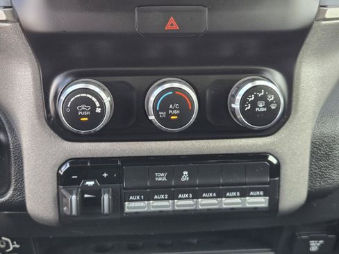 Used 2022 RAM 2500 Tradesman RWD image 13