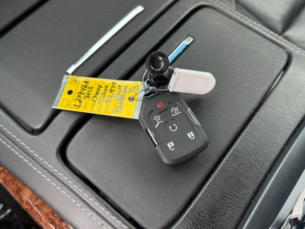 Used 2018 Chevrolet Tahoe Premier AWD/4WD image 33