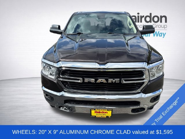 Used 2019 RAM 1500 4x4 Crew Cab image 2