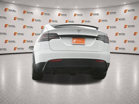 Used 2022 Tesla Model X AWD/4WD image 39