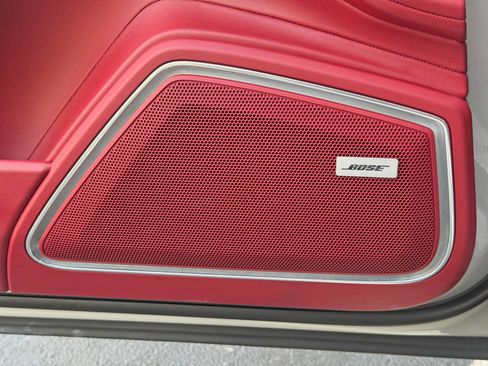 Used 2021 Porsche Panamera image 18