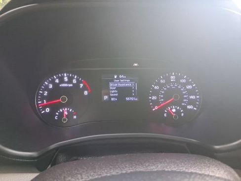 Used 2020 Kia Soul EX FWD image 20