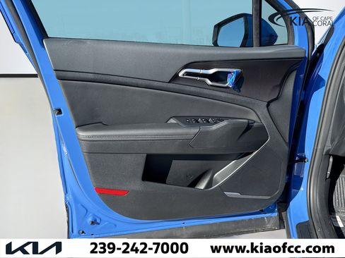 New 2026 Kia Sportage EX w/ EX Panorama Roof Package image 21