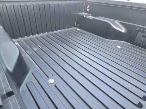 Used 2021 Toyota Tacoma SR5 image 16