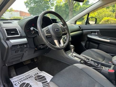 Used 2016 Subaru Crosstrek 2.0i Premium w/ Moonroof Package AWD/4WD image 11