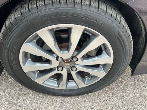 Used 2013 Honda Fit Sport image 28