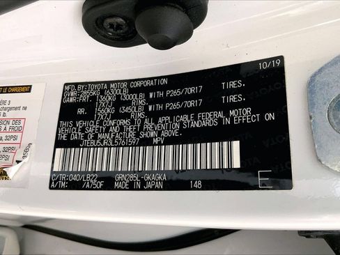 Used 2020 Toyota 4Runner SR5 Premium AWD/4WD image 33
