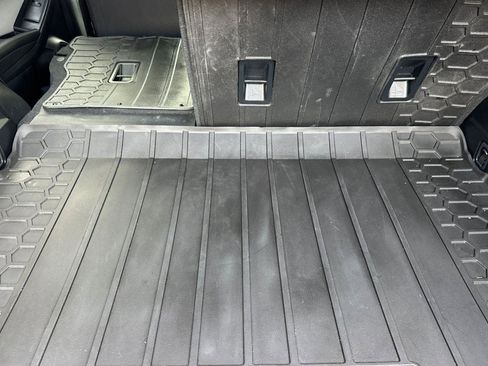 Used 2022 Subaru Crosstrek 2.0i Premium w/ Popular Package #3 image 15