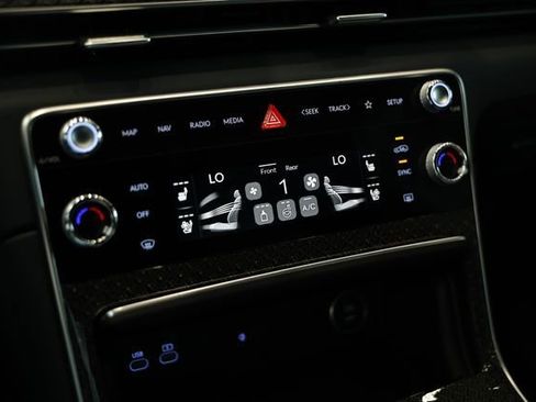 New 2026 Genesis GV80 3.5T e-SC AWD/4WD image 39