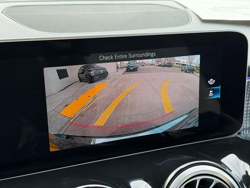 Certified 2020 Mercedes-Benz GLB 250 image 4