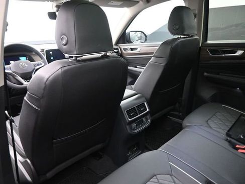 New 2026 Volkswagen Atlas SEL Premium R-Line AWD/4WD image 12