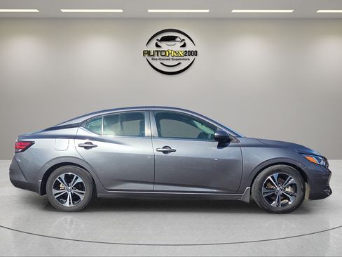 Used 2022 Nissan Sentra SV w/ All-Weather Package FWD image 8
