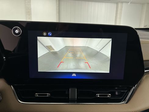 New 2026 Chevrolet Equinox ACTIV image 50