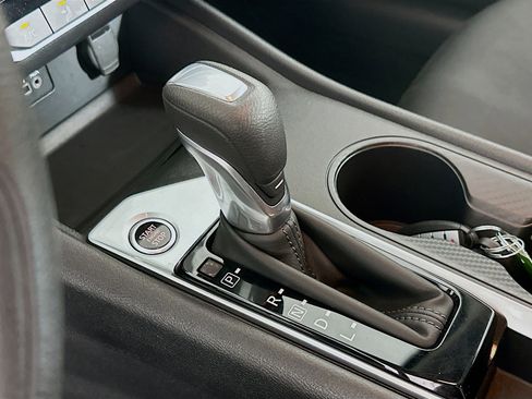 Used 2025 Nissan Altima 2.5 S image 23