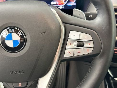 Used 2025 BMW X4 xDrive30i image 23