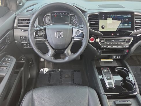 Used 2023 Honda Passport Elite image 12