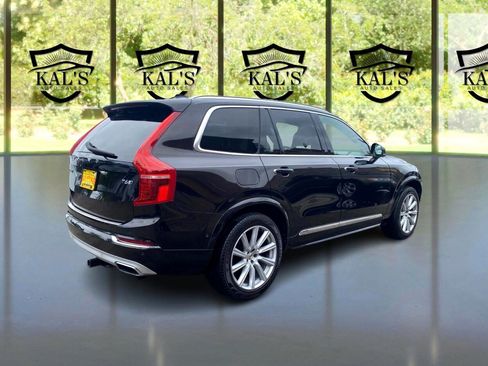 Used 2016 Volvo XC90 T6 Inscription w/ Vision Package image 5