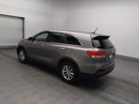 Used 2016 Kia Sorento L FWD image 3
