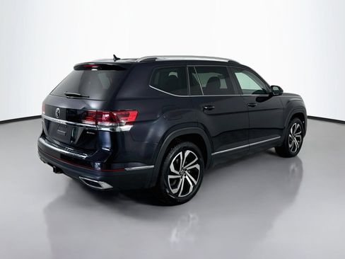 Certified 2023 Volkswagen Atlas SEL AWD/4WD image 9