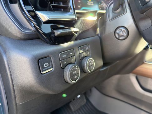 New 2026 Chevrolet Silverado 1500 High Country w/ Technology Package AWD/4WD image 35