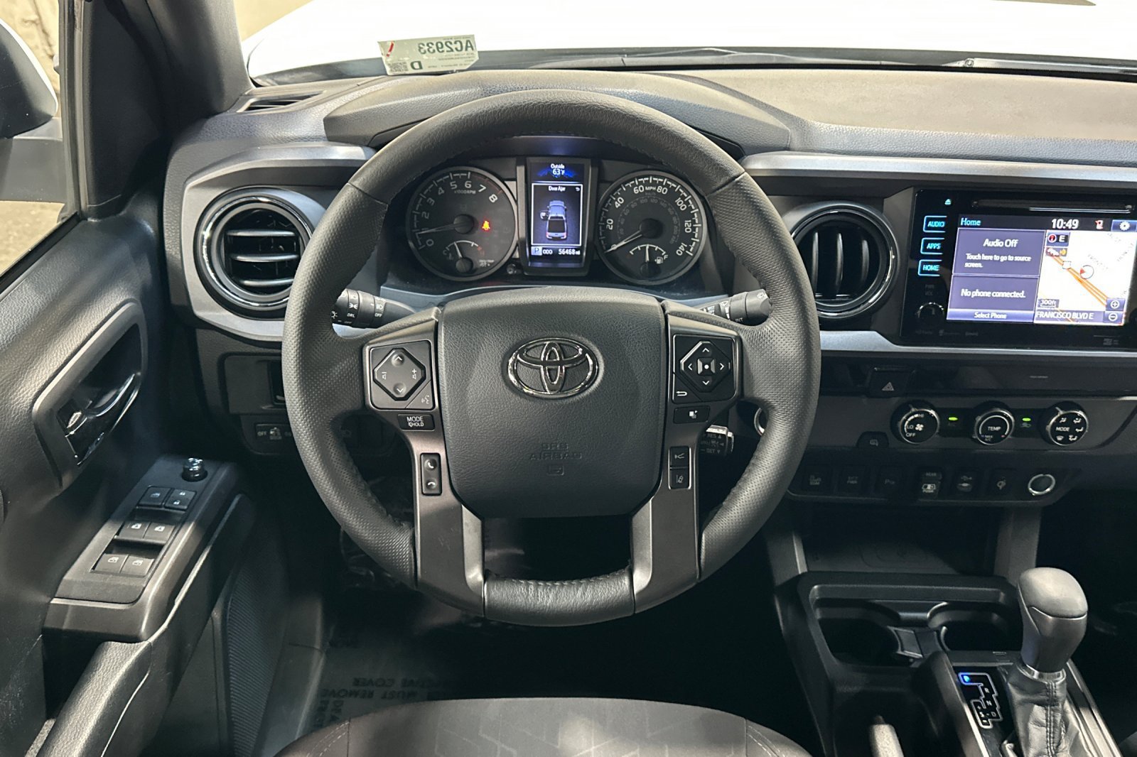 Used 2018 Toyota Tacoma TRD Sport w/ Technology Package RWD image 16