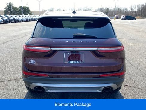 Used 2021 Lincoln Corsair Reserve w/ Equipment Group 201A AWD/4WD image 4