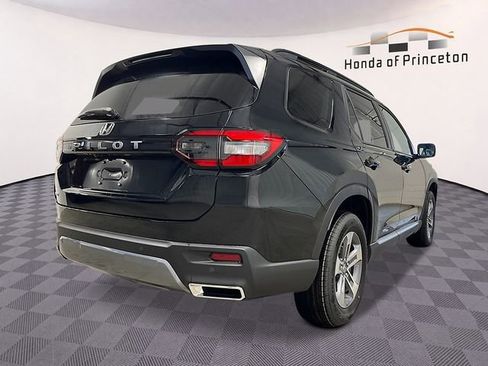 New 2026 Honda Pilot EX-L image 3