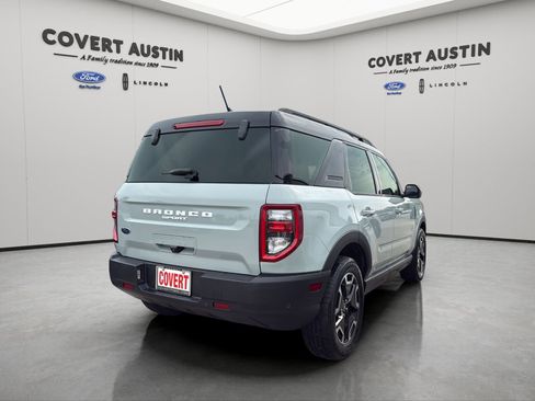 Used 2021 Ford Bronco Sport Outer Banks AWD/4WD image 5