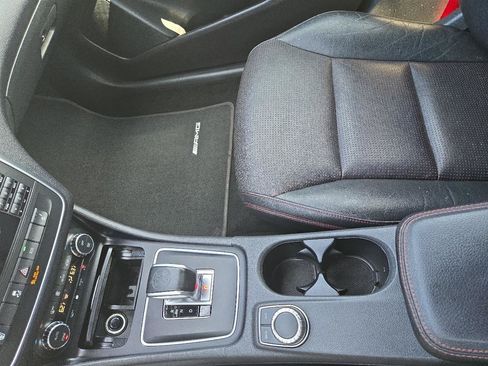 Used 2015 Mercedes-Benz GLA 45 AMG 4MATIC image 26