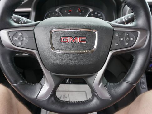 Used 2018 GMC Acadia SLT AWD/4WD image 17