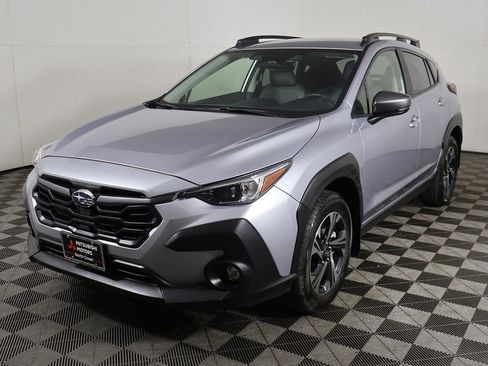 Used 2024 Subaru Crosstrek 2.0i Premium AWD/4WD image 6