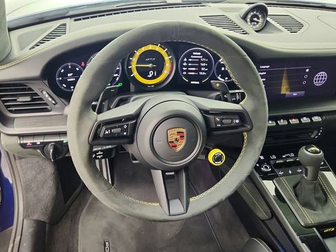 Used 2024 Porsche 911 GT3 RWD image 39