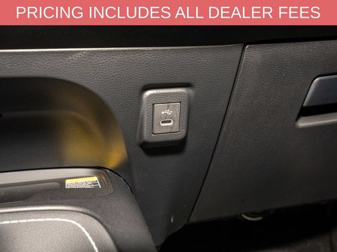 Used 2026 Toyota Corolla SE FWD image 14
