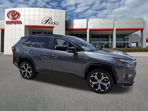 Certified 2024 Toyota RAV4 XSE w/ Weather Package AWD/4WD image 1