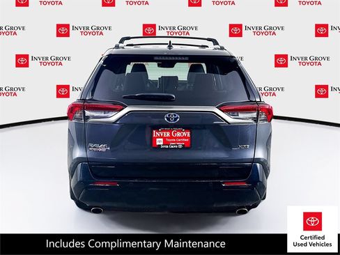 Certified 2022 Toyota RAV4 XSE w/ Premium Package AWD/4WD image 6
