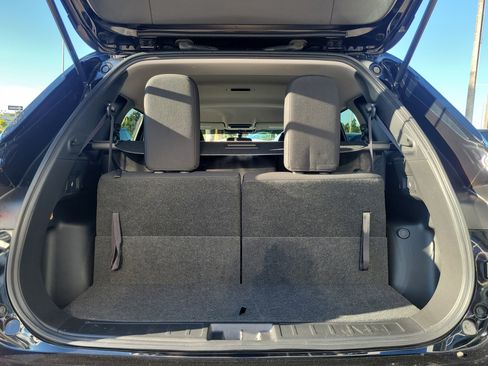 Used 2024 Mitsubishi Outlander ES image 14