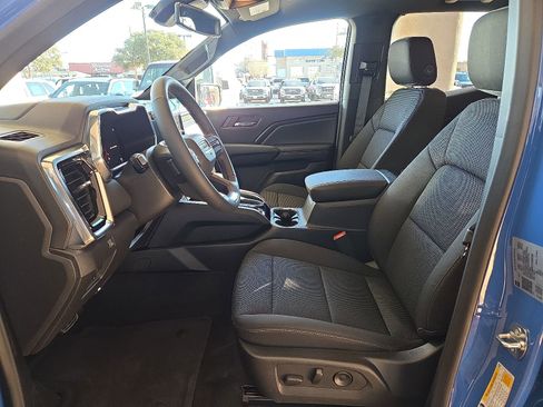 New 2026 GMC Canyon Elevation w/ Convenience Package RWD image 11