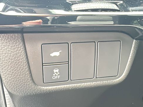 Used 2024 Honda CR-V EX-L image 9