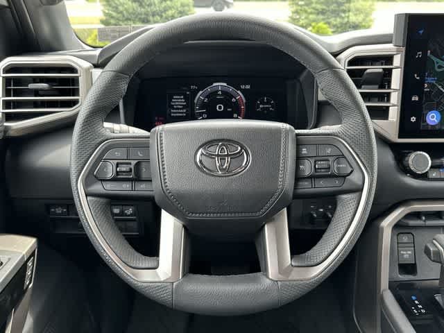 Used 2025 Toyota Tundra Limited AWD/4WD image 7