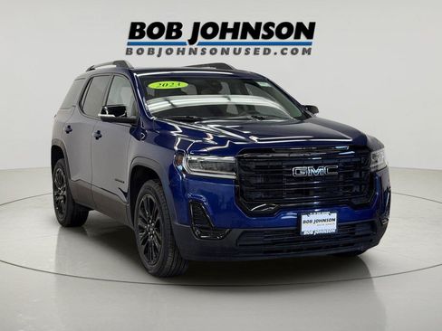 Used 2023 GMC Acadia SLE w/ Driver Convenience Package AWD/4WD image 3
