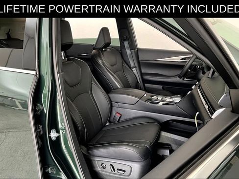 Certified 2026 INFINITI QX60 Luxe w/ Family Package FWD image 10