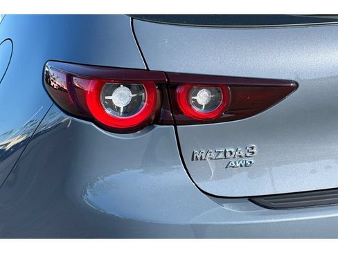 New 2026 MAZDA MAZDA3 Hatchback w/Premium Plus Pkg AWD/4WD image 21