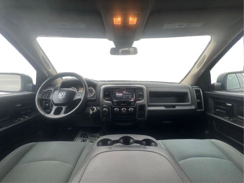 Used 2017 RAM 1500 Express image 20