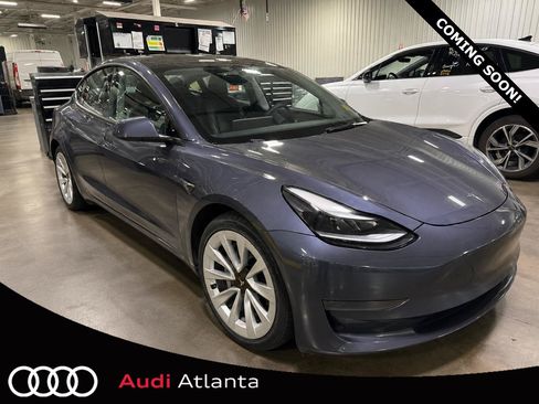 Used 2023 Tesla Model 3 Standard Range RWD image 1