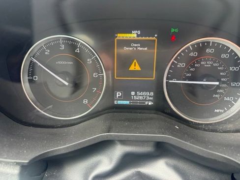 Used 2018 Subaru Crosstrek 2.0i Limited AWD/4WD image 3